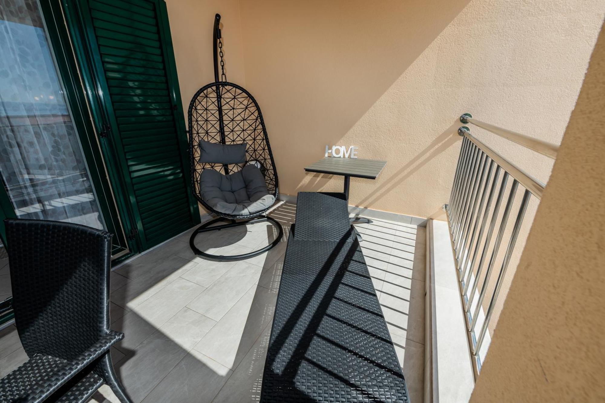 Sun Island Apartment Trogir Exteriér fotografie